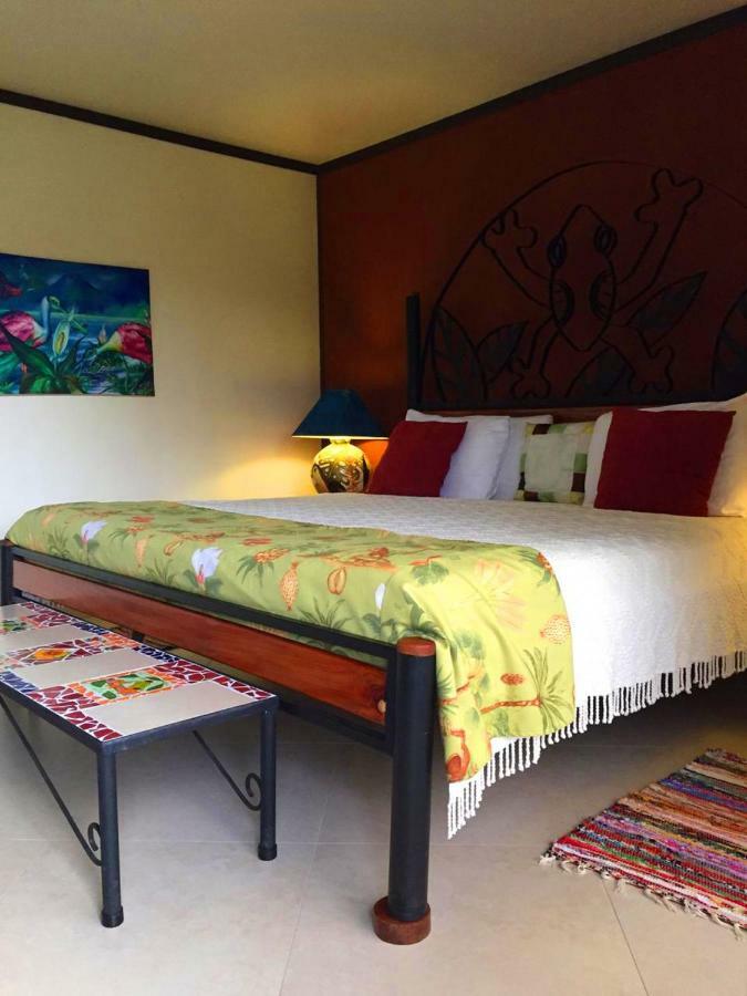 Lucky Bug Bed And Breakfast Nuevo Arenal Exterior photo